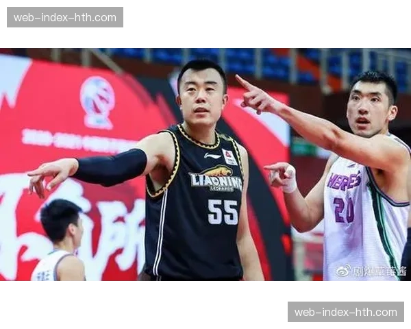 武汉三镇防线屡送大礼 五轮丢十一球防守体系需重组